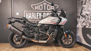 Harley Davidson Pan America 2025 ST Απόκτησε τη δική σου Harley με χρηματοδότηση ως 48 μήνες