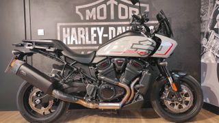 Harley Davidson Pan America 2025 ST Απόκτησε τη δική σου Harley με χρηματοδότηση ως 72 μήνες-thumb-2
