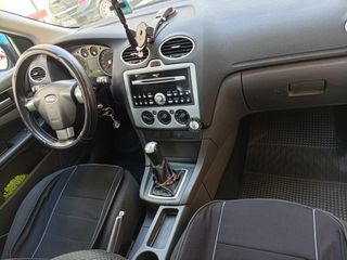 Ford Focus 2007-thumb-9