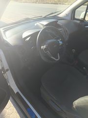 Ford Transit Courier 2016-thumb-6