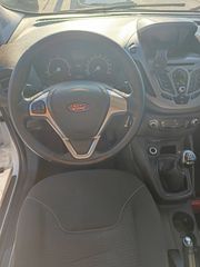 Ford Transit Courier 2016-thumb-11