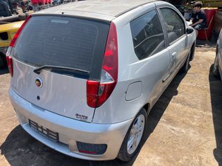 FIAT PUNTO SPORTING-thumb-3