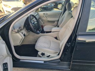 Mercedes-Benz C 200 2002-thumb-9
