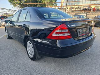 Mercedes-Benz C 200 2002-thumb-6