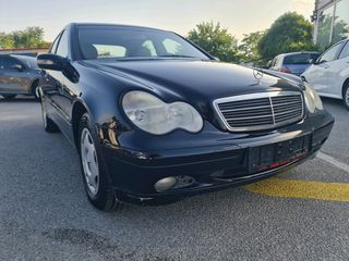 Mercedes-Benz C 200 2002-thumb-2