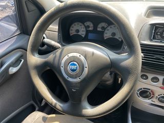 FIAT PUNTO SPORTING-thumb-9
