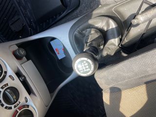 FIAT PUNTO SPORTING-thumb-10