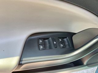 Seat Ibiza 2010 STYLE-thumb-17