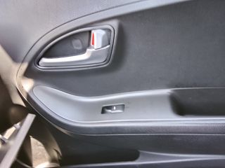 Kia Picanto 2016 1.0 Dream Team-thumb-26