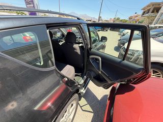 Toyota RAV 4 2006-thumb-11