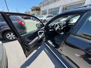 Toyota RAV 4 2006-thumb-17