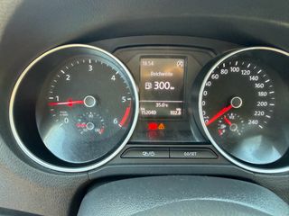 Volkswagen Polo 2014 1.4 TDI BLUEMOTION-thumb-21