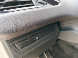 Peugeot 208 2019 1.2 PURETECH 83 ACTIVE 5D-thumb-37