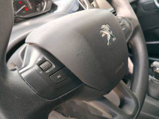Peugeot 208 2019 1.2 PURETECH 83 ACTIVE 5D-thumb-40