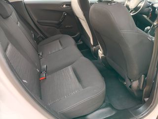 Peugeot 208 2019 1.2 PURETECH 83 ACTIVE 5D-thumb-21