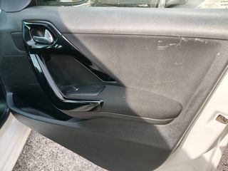 Peugeot 208 2019 1.2 PURETECH 83 ACTIVE 5D-thumb-22