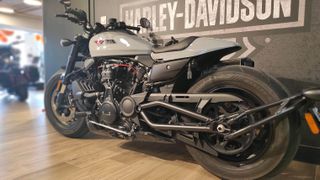 Harley Davidson Sportster S 2025 Απόκτησε τη δική σου Harley με χρηματοδότηση ως 72 μήνες-thumb-12