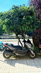 Yamaha XMAX 300 2017-thumb-1