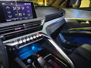 Peugeot 3008 2019 GT LINE PANORAMA AUTOMATIC-thumb-36