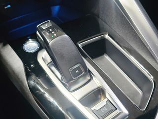Peugeot 3008 2019 GT LINE PANORAMA AUTOMATIC-thumb-52