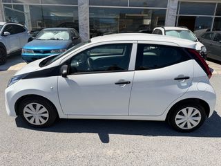 Toyota Aygo (X) 2021-thumb-3