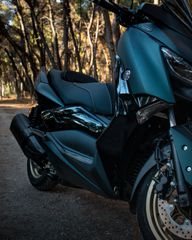 Yamaha XMAX 300 Tech Max 2022-thumb-4