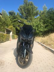 Yamaha XMAX 300 Tech Max 2022-thumb-7