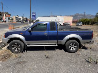 Nissan Navara 2003 D22 4X4 2.5DI TURBO DIESEL-thumb-2