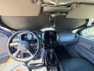Nissan Navara 2003 D22 4X4 2.5DI TURBO DIESEL-thumb-12