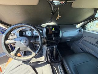 Nissan Navara 2003 D22 4X4 2.5DI TURBO DIESEL-thumb-13