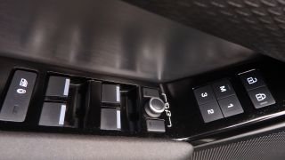 Land Rover Range Rover Velar 2023 2.0 NEW FACELIFT R-DYNAMIC R20 ΔΕΡΜΑ 204PS 3ΠΛΗ Ε-thumb-48