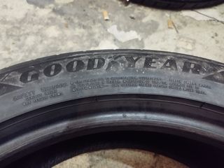 Ελαστικά 215-50R18 GOODYEAR 4 Τεμ.-thumb-2