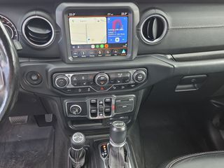 Jeep Wrangler 2019 OVERLAND-thumb-15