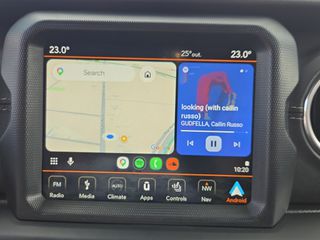 Jeep Wrangler 2019 OVERLAND-thumb-16