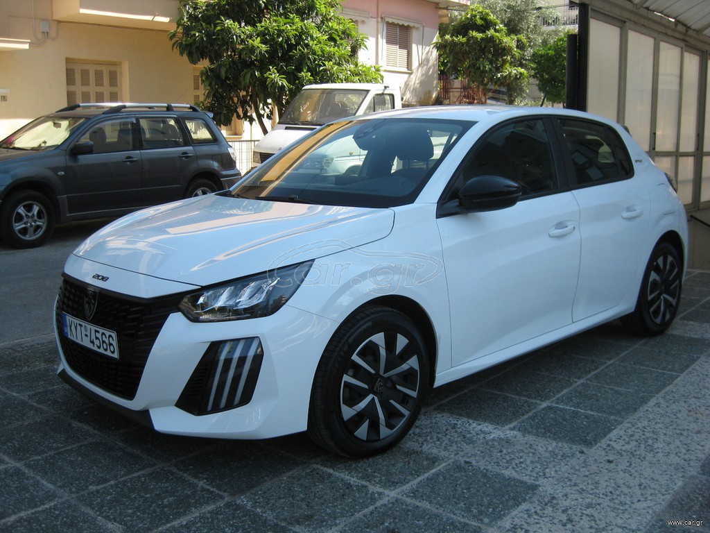 Peugeot 208 2025 1.2 PURETECH STYLE