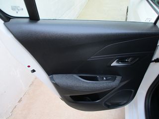 Peugeot 208 2025 1.2 PURETECH STYLE-thumb-32