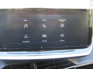Peugeot 208 2025 1.2 PURETECH STYLE-thumb-10