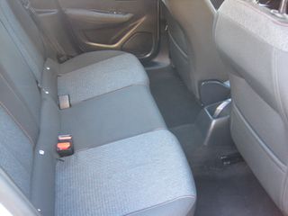 Peugeot 208 2025 1.2 PURETECH STYLE-thumb-18