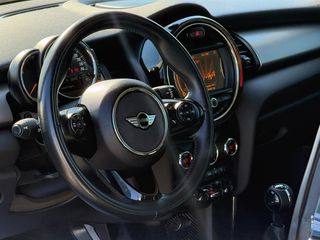 Mini Cooper 2015-thumb-13
