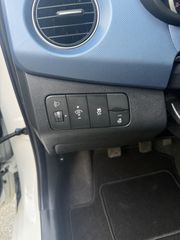 Hyundai i 10 2016 1.2 CLASSIC EURO6 FULL EXTRA-thumb-21
