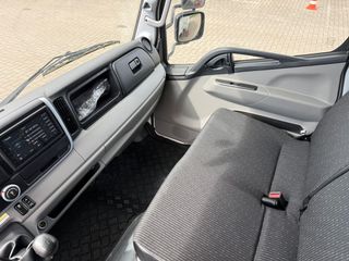 Mitsubishi Canter 2025-thumb-11