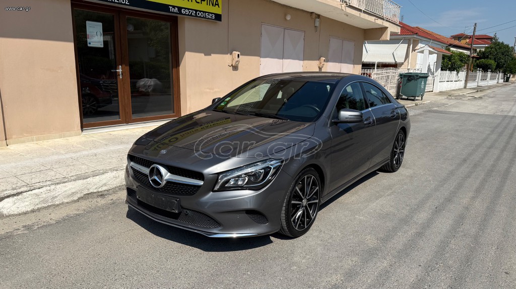 Mercedes-Benz CLA 180 2016