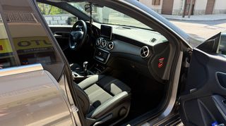 Mercedes-Benz CLA 180 2016-thumb-16