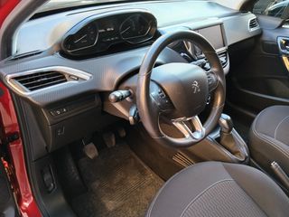 Peugeot 208 2017 1.2 PURETECH 82 ALLURE-thumb-17
