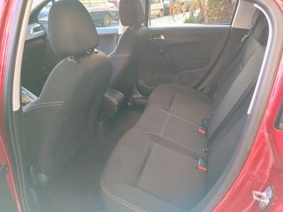 Peugeot 208 2017 1.2 PURETECH 82 ALLURE-thumb-24