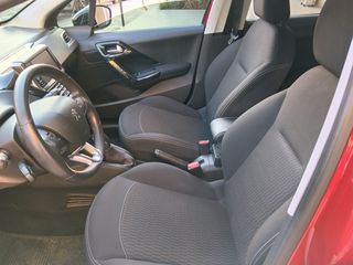 Peugeot 208 2017 1.2 PURETECH 82 ALLURE-thumb-23
