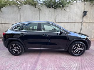 Mercedes-Benz GLA 250 2022 E -PANO -WIDE SCREEN -MULTIBEAM -MASSAGE -BURMESTER-thumb-2