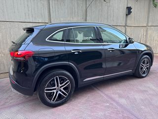 Mercedes-Benz GLA 250 2022 E -PANO -WIDE SCREEN -MULTIBEAM -MASSAGE -BURMESTER-thumb-3