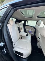 Mercedes-Benz GLA 250 2022 E -PANO -WIDE SCREEN -MULTIBEAM -MASSAGE -BURMESTER-thumb-5