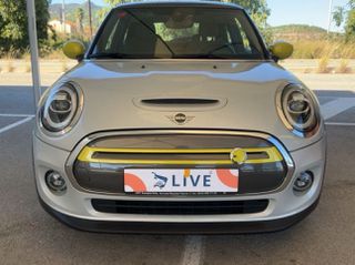 Mini Cooper SE 2021 trim M-thumb-1